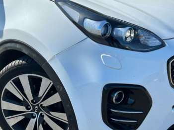 2016 - 2.0 Sportage First Edition CRDi Auto 4WD 5dr