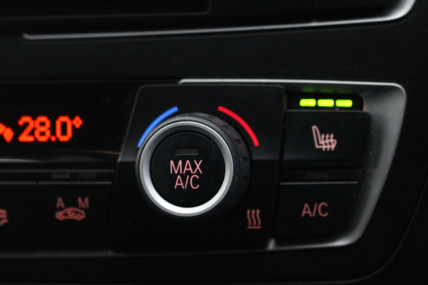 Used BMW 3 Series 2015 for sale - 77104185: Photo 37