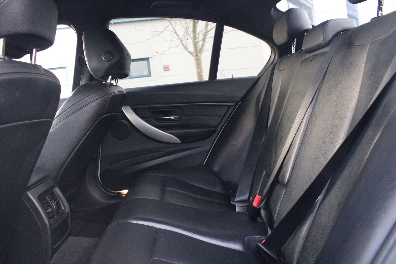 Used BMW 3 Series 2015 for sale - 77104185: Photo 53