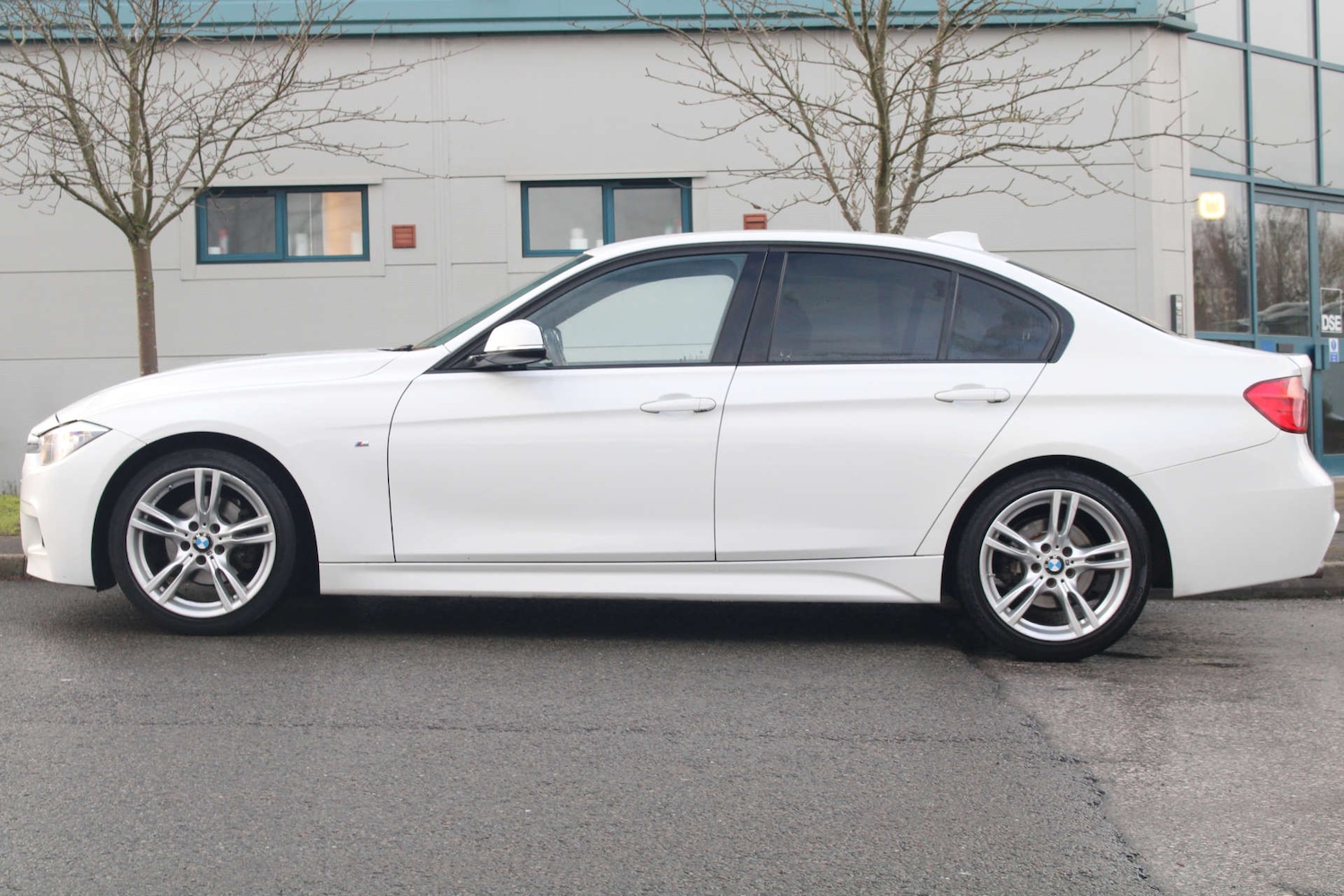 Used BMW 3 Series 2015 for sale - 77104185: Photo 8