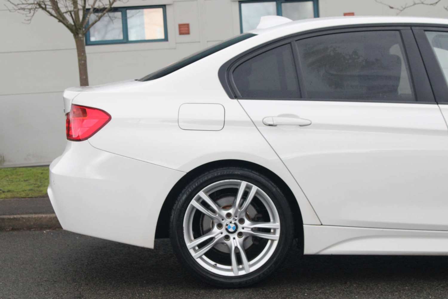 Used BMW 3 Series 2015 for sale - 77104185: Photo 9