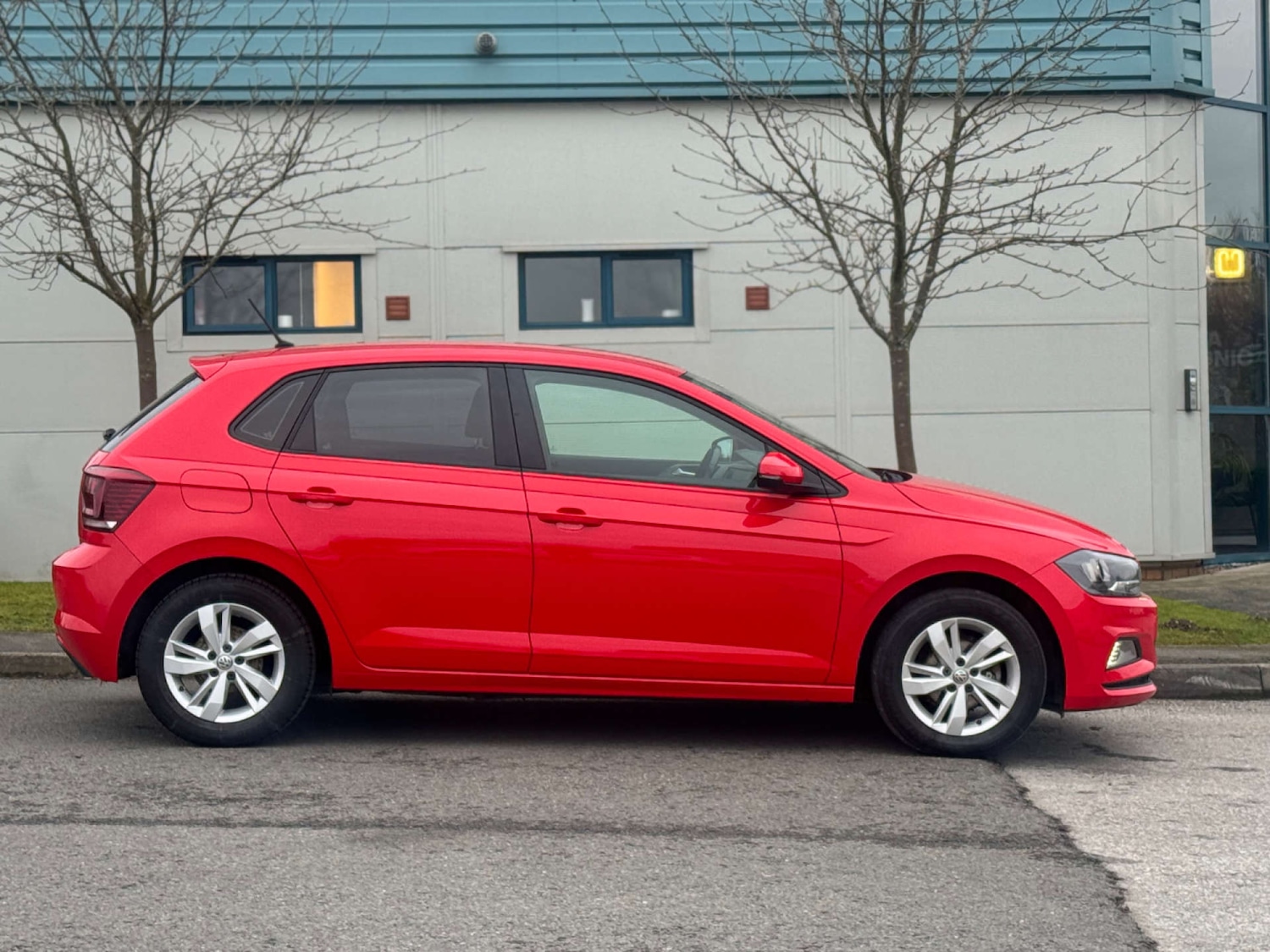 Used Volkswagen Polo 2018 for sale - 77792542: Photo 9