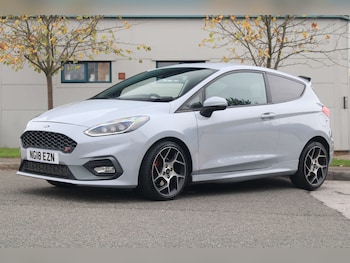 Used Ford Fiesta 2018 for sale - 76266403: Photo