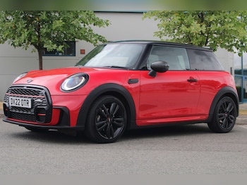 Used MINI Hatch 2022 for sale - 75890964: Photo