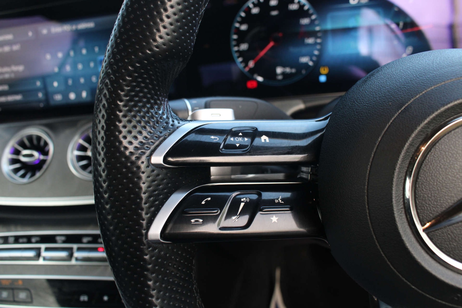 Used Mercedes-Benz E Class 2021 for sale - 76980062: Photo 36