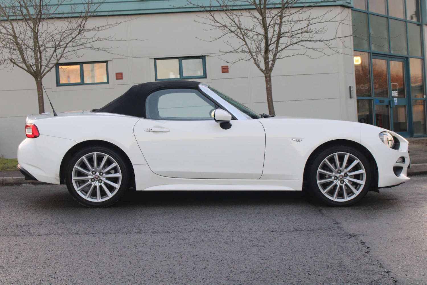 Used Fiat 124 Spider 2016 for sale - 77099977: Photo 16