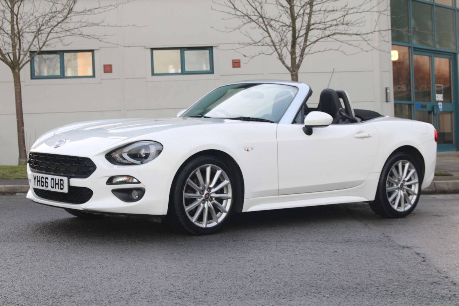 Used Fiat 124 Spider 2016 for sale - 77099977: Photo 5
