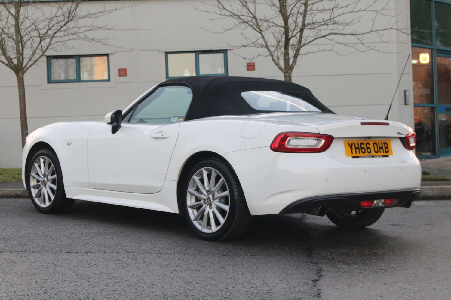Used Fiat 124 Spider 2016 for sale - 77099977: Photo 9