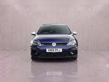 Used Volkswagen Golf 2019 for sale - 79101597: Photo