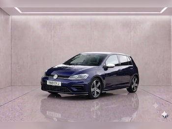 Used Volkswagen Golf 2019 for sale - 79101597: Photo