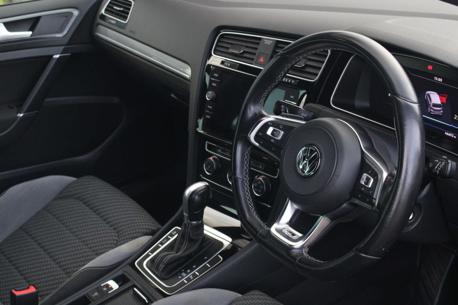 Used Volkswagen Golf 2019 for sale - 77368222: Photo 27