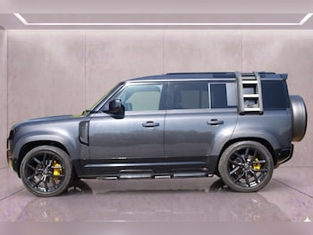 Used Land Rover Defender 2021 for sale - 79473732: Photo