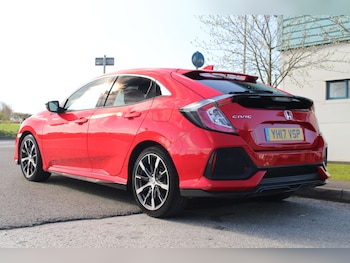 Used Honda Civic 2017 for sale - 78097382: Photo