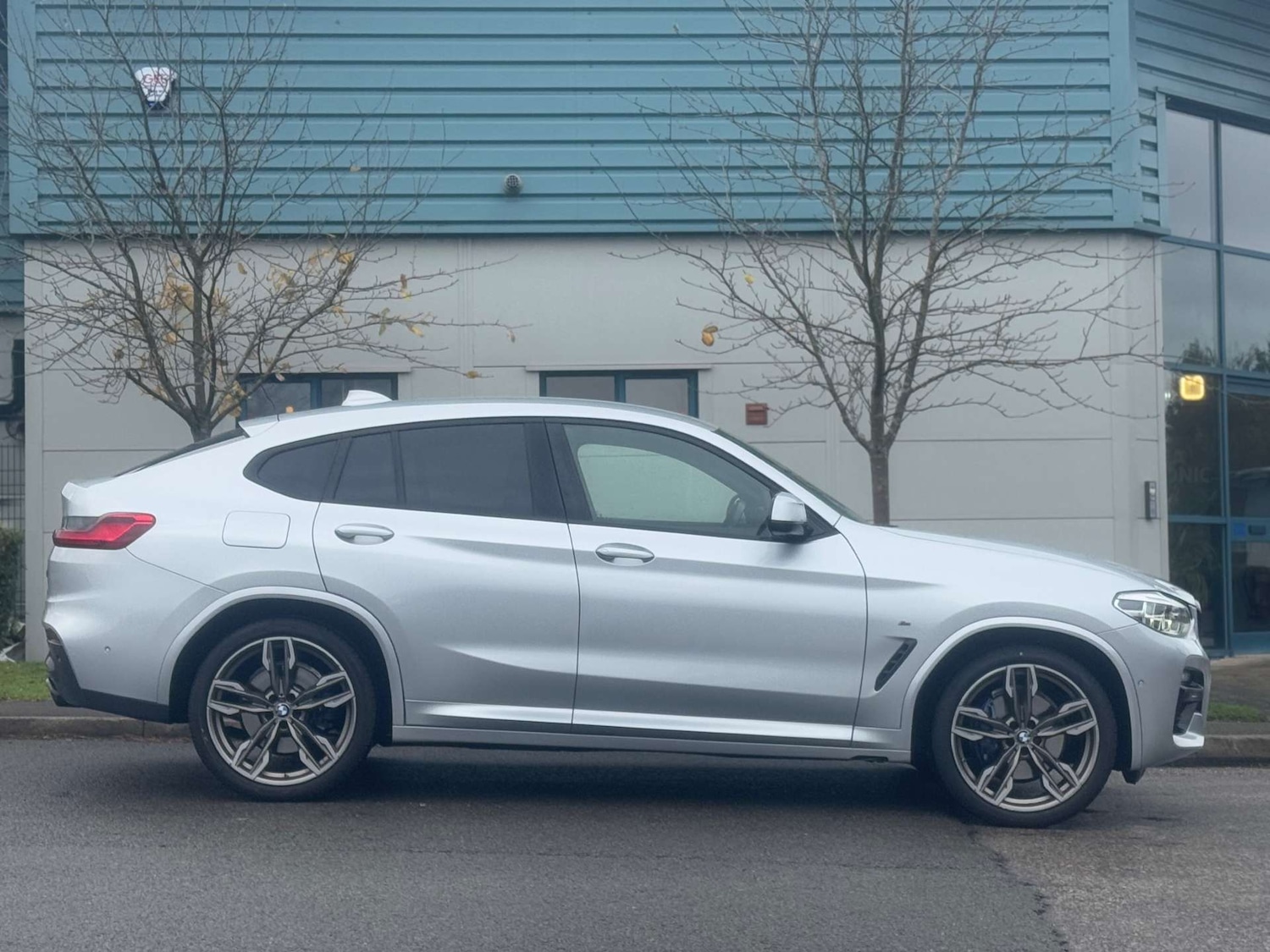 Used BMW X4 2019 for sale - 76404373: Photo 2
