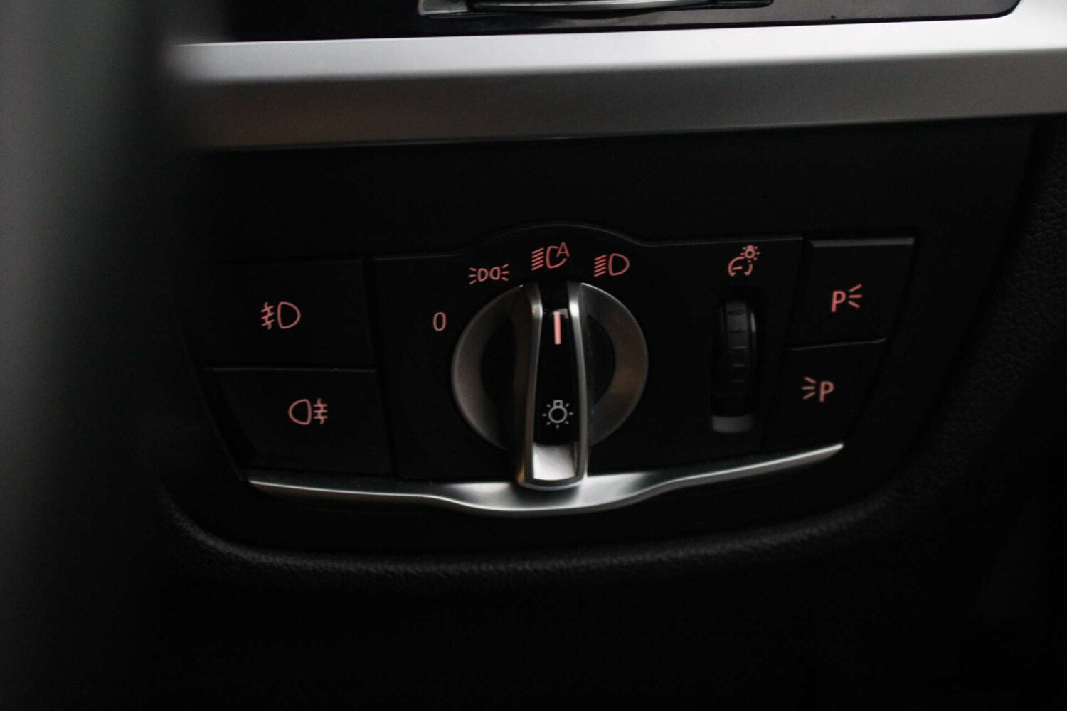 Used BMW X4 2019 for sale - 76404373: Photo 44