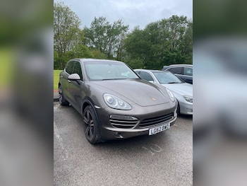 Used Porsche Cayenne 2012 for sale - 78578617: Photo