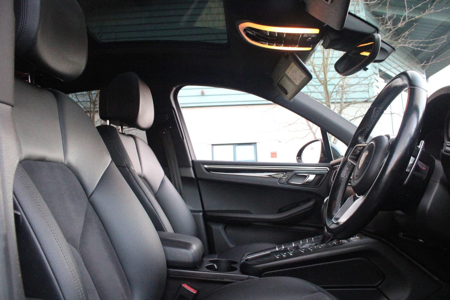 Used Porsche Macan 2016 for sale - 76301968: Photo 38