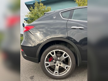 Used Maserati Levante 2018 for sale - 75500215: Photo