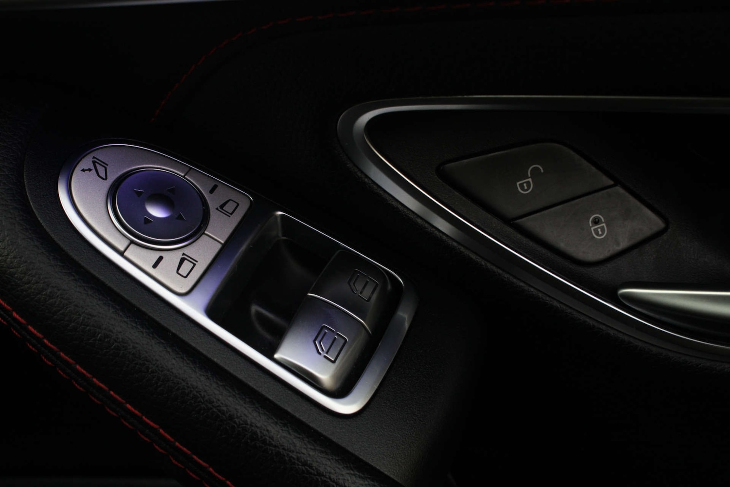 Used Mercedes-Benz C Class 2018 for sale - 76330115: Photo 30