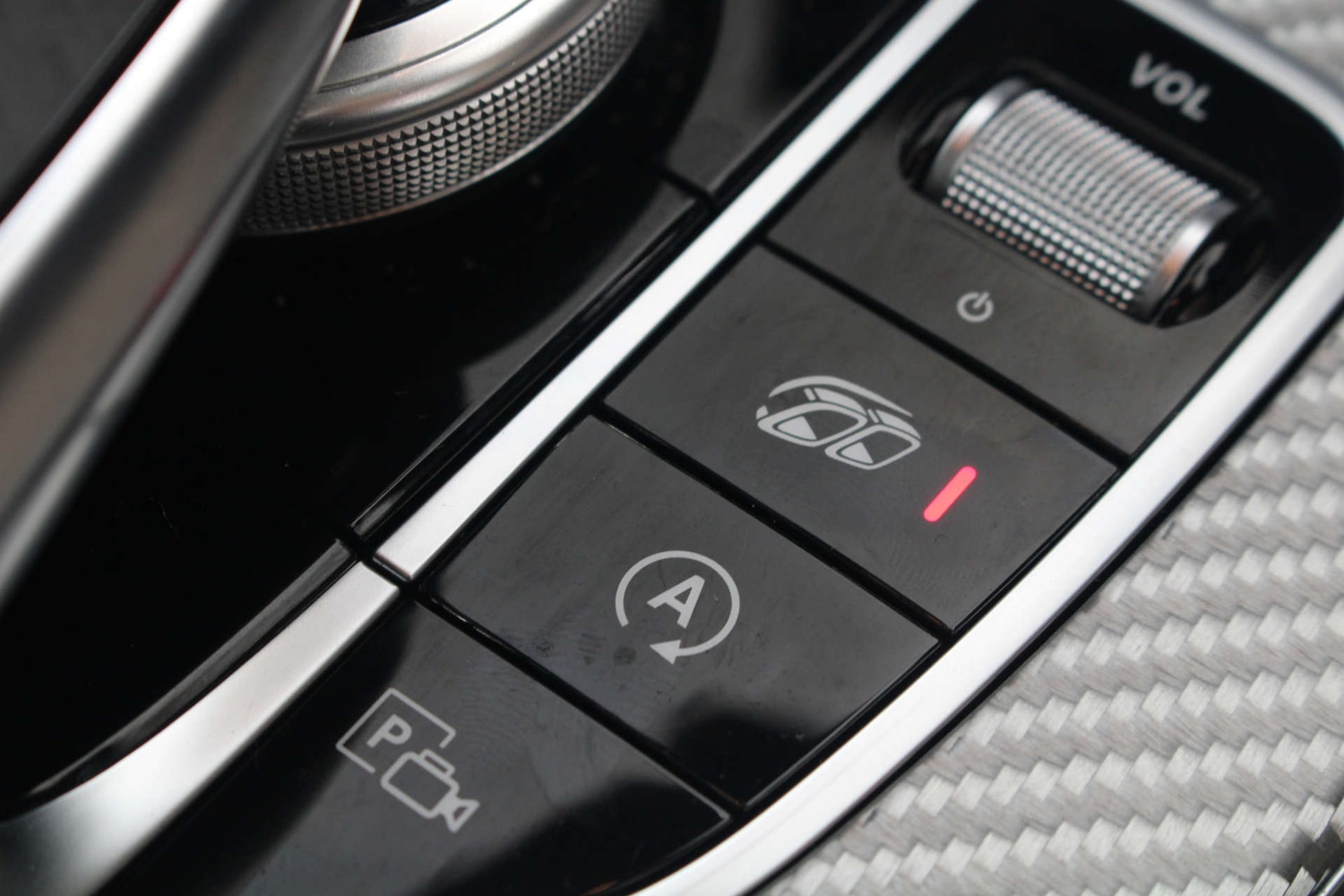 Used Mercedes-Benz C Class 2018 for sale - 76330115: Photo 40