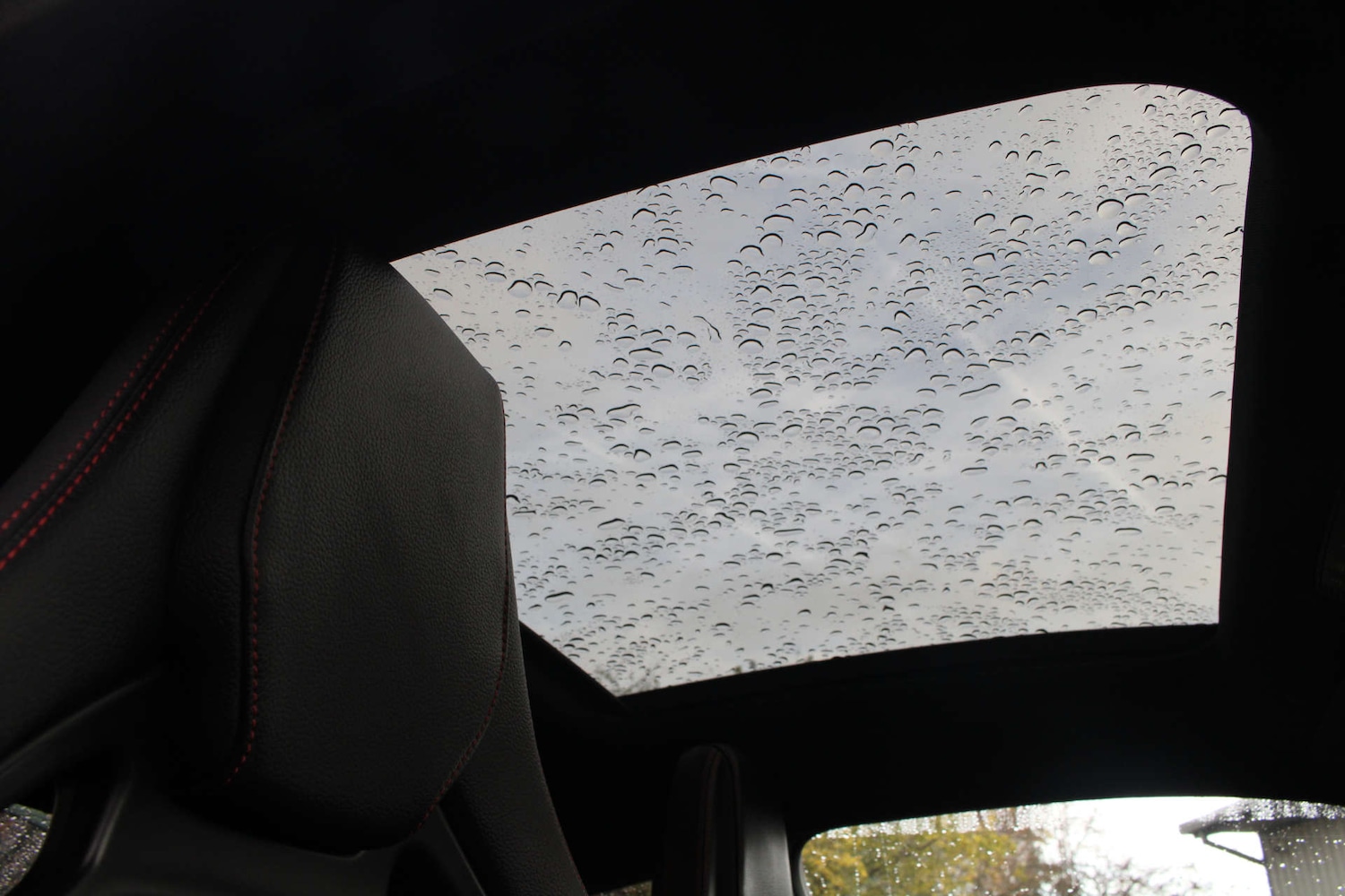 Used Mercedes-Benz C Class 2018 for sale - 76330115: Photo 44