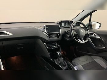Used Peugeot 2008 2019 for sale - 79249680: Photo