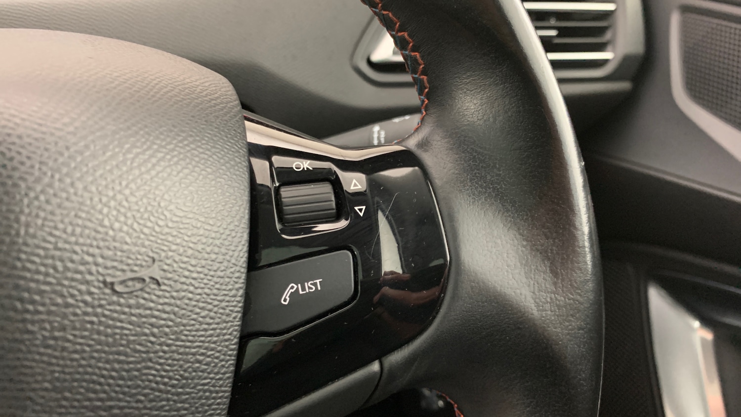 Used Peugeot 308 2020 for sale - 76716050: Photo 18