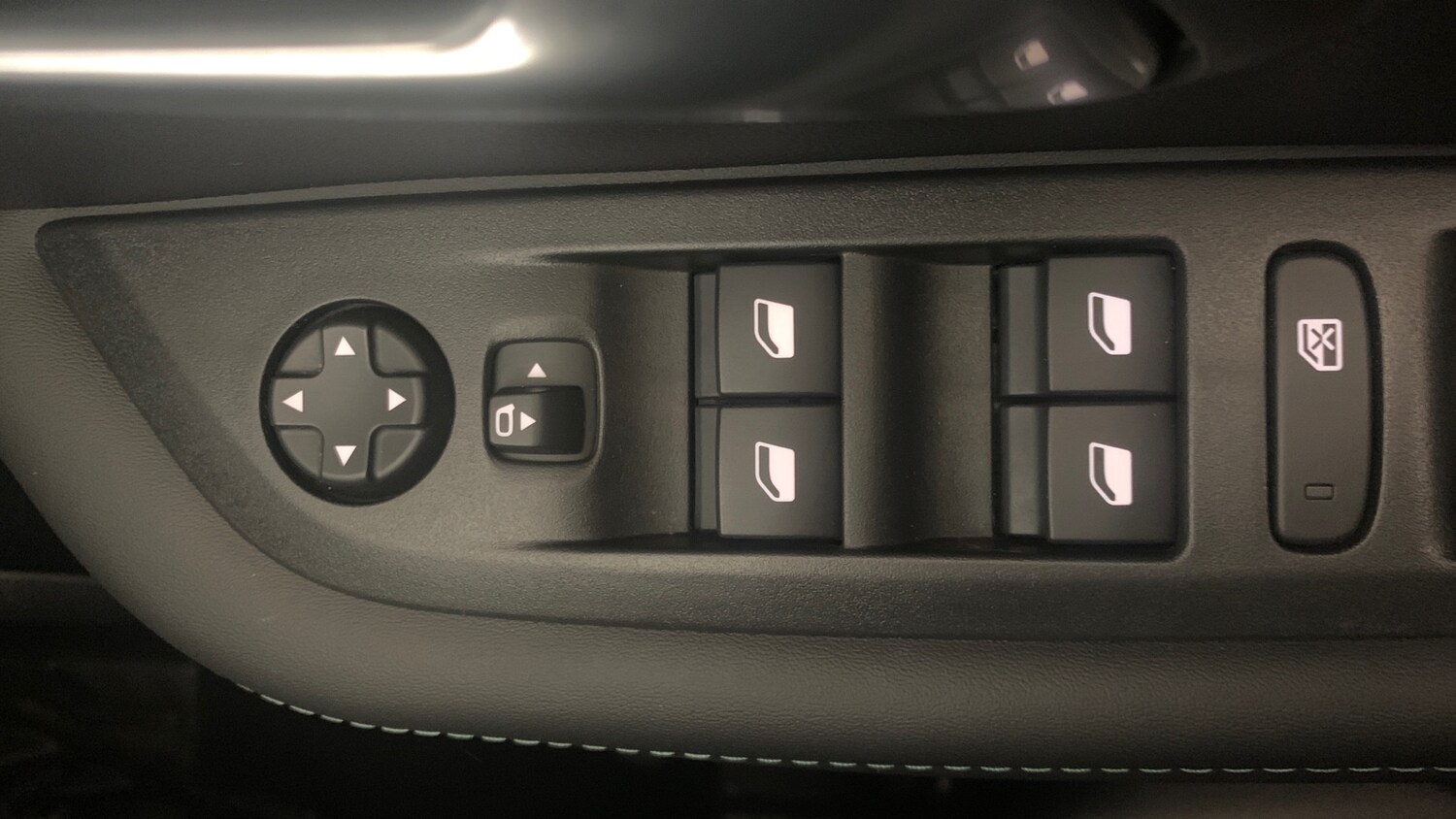 Used Peugeot 208 2022 for sale - 77551294: Photo 40