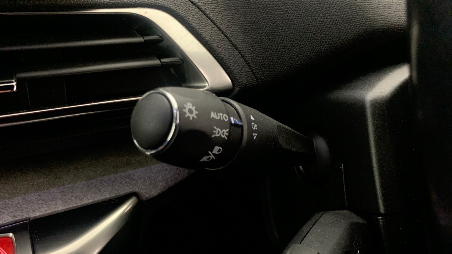 Used Peugeot 5008 2022 for sale - 76840388: Photo 42