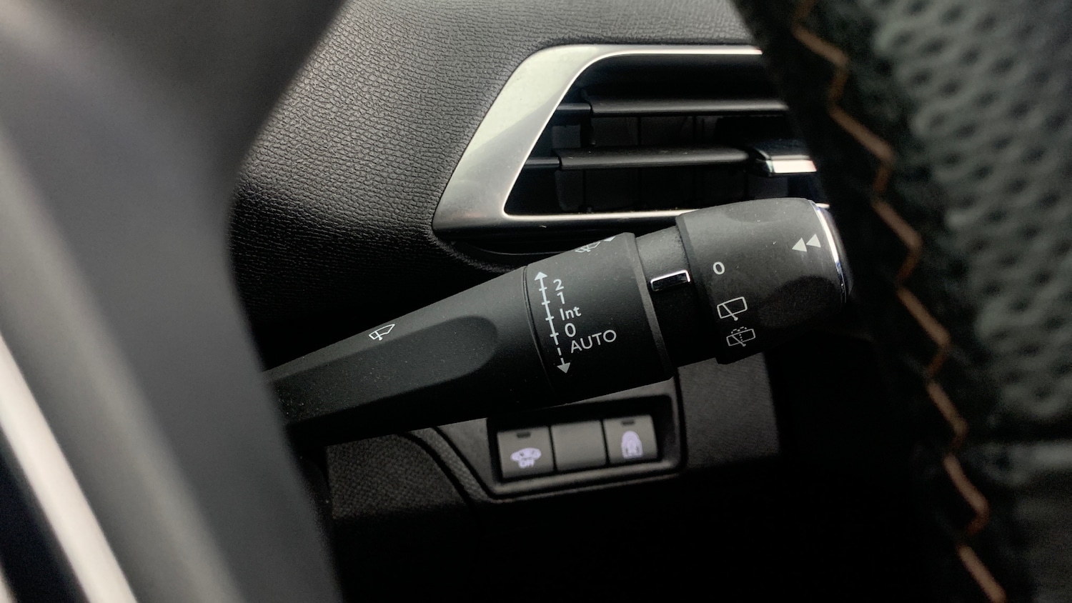 Used Peugeot 5008 2022 for sale - 76840388: Photo 43