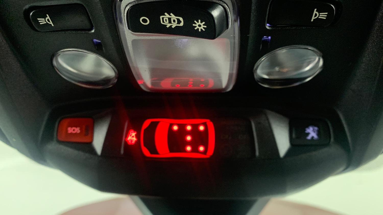 Used Peugeot 5008 2022 for sale - 76840388: Photo 45