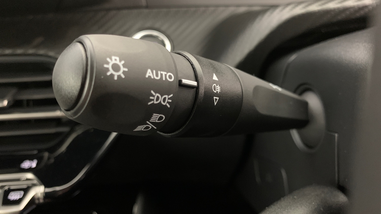 Used Peugeot 208 2025 for sale - 76690684: Photo 36