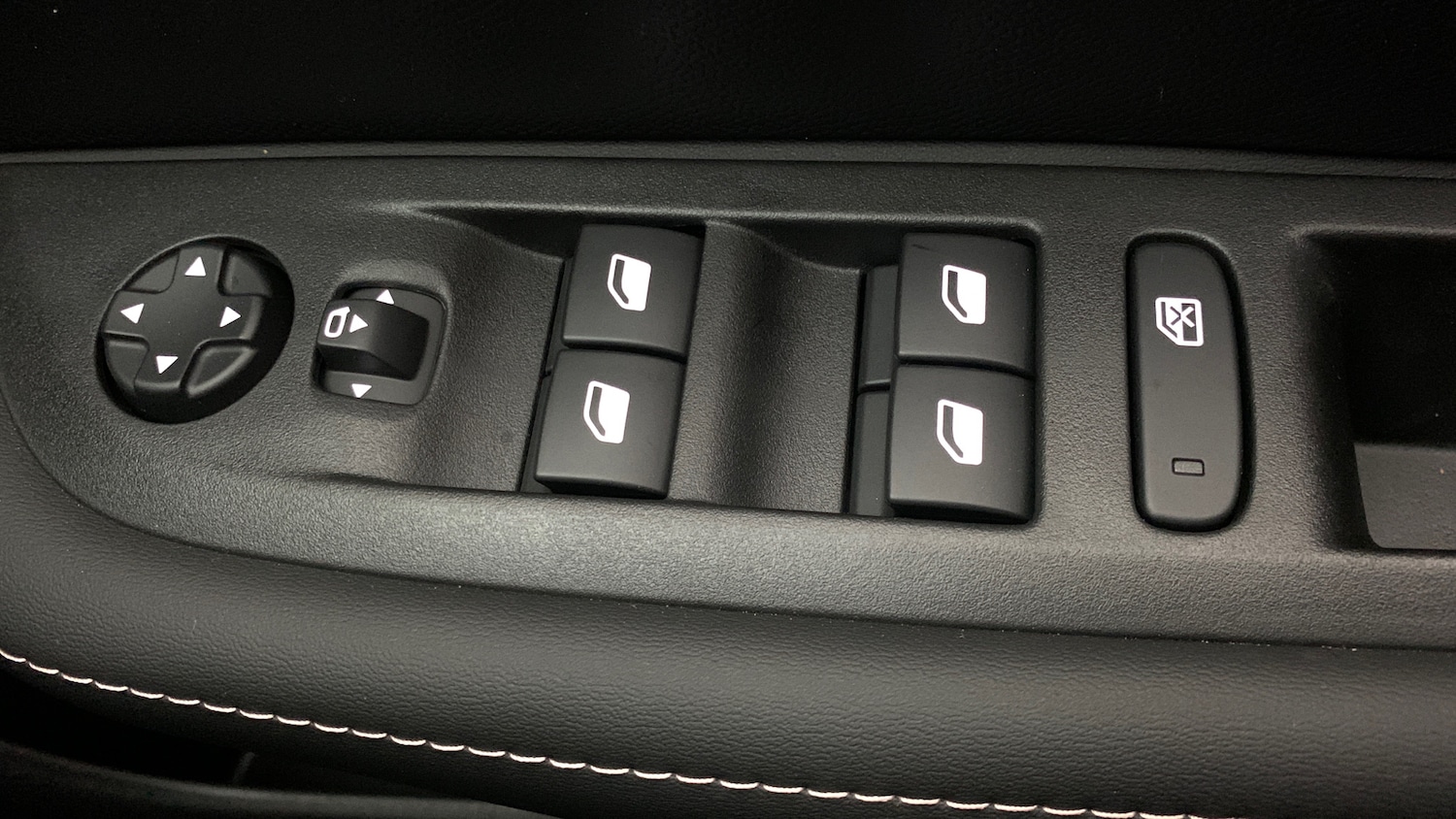 Used Peugeot 208 2025 for sale - 76690684: Photo 39