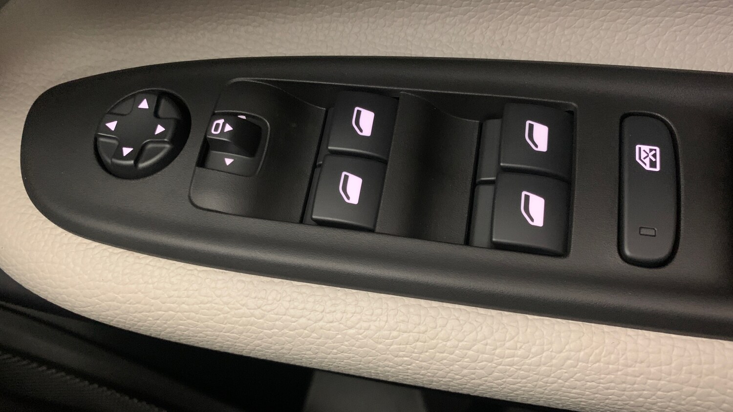 Used Fiat 600 2025 for sale - 76937147: Photo 42