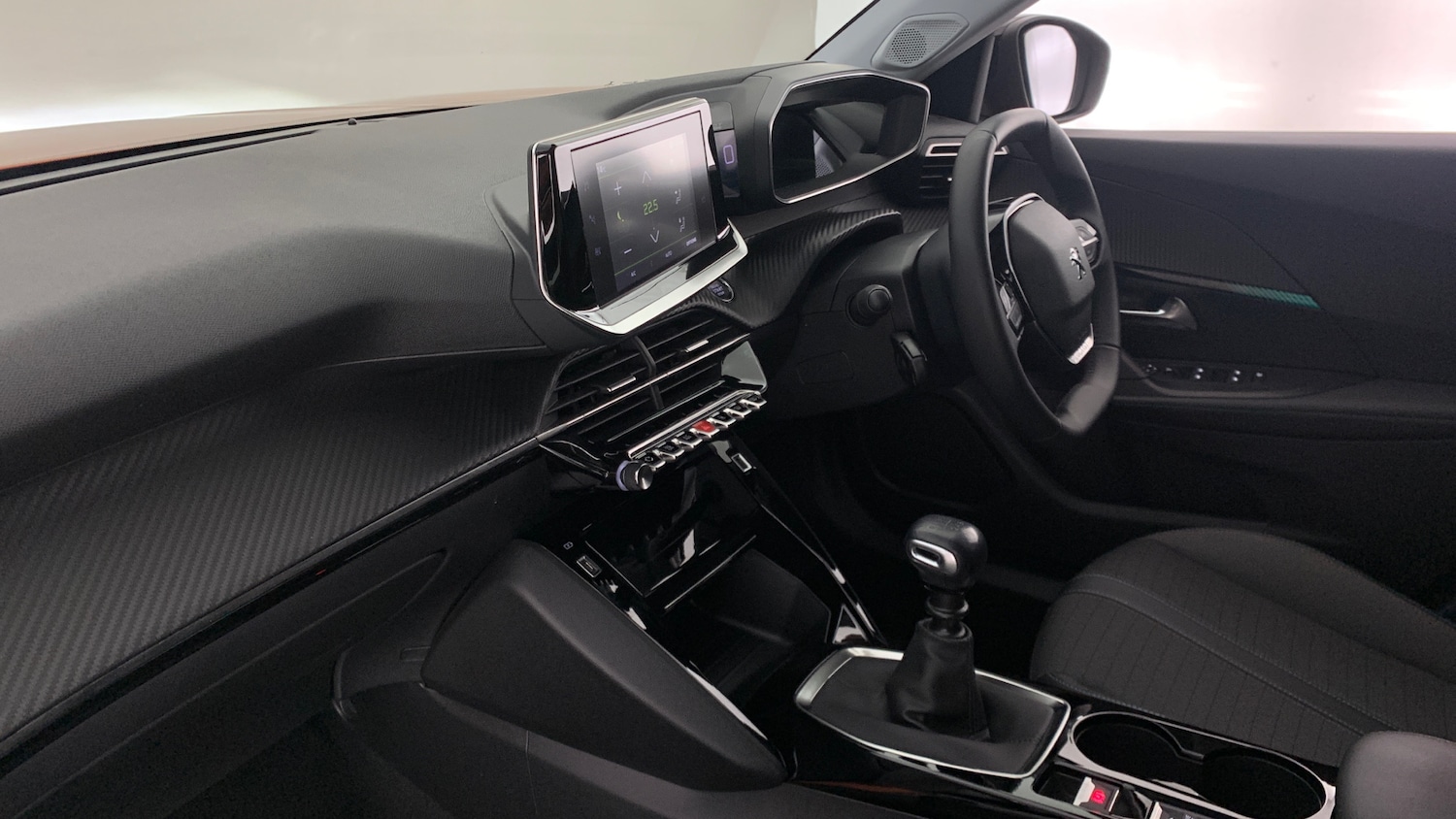 Used Peugeot 2008 2022 for sale - 76327667: Photo 2