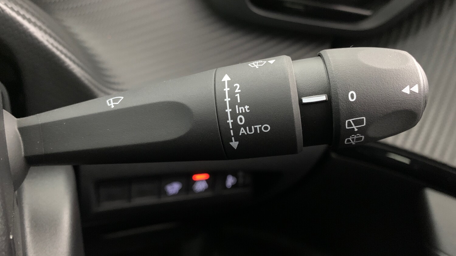 Used Peugeot 2008 2022 for sale - 76327667: Photo 35