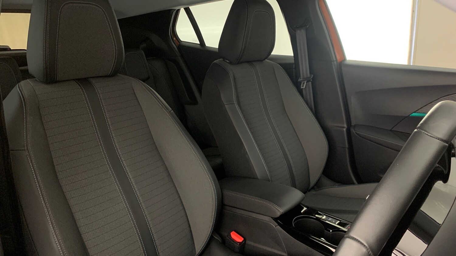 Used Peugeot 2008 2022 for sale - 76327667: Photo 41