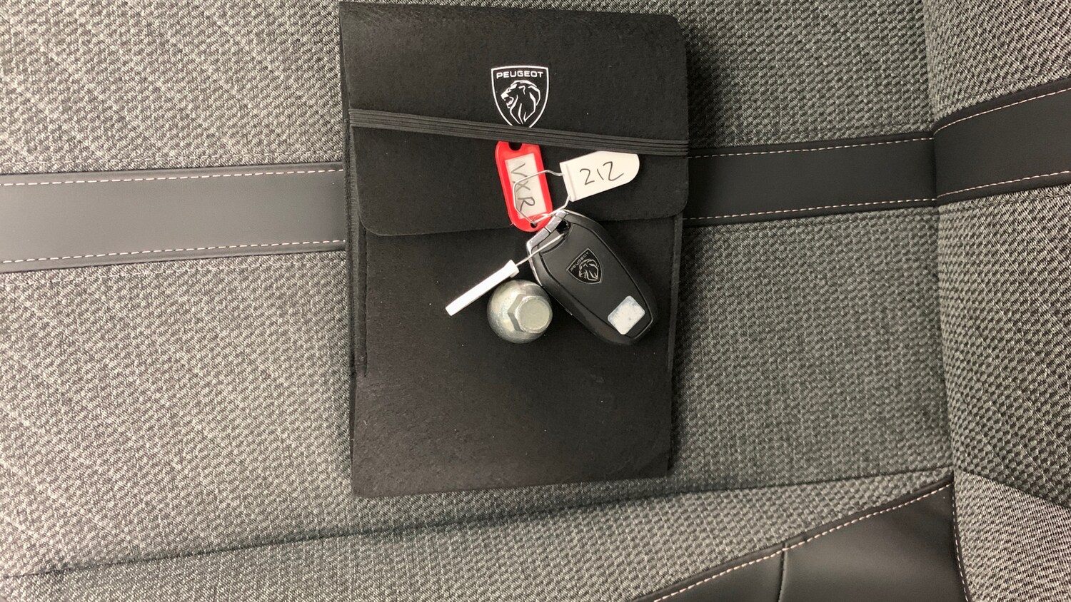 Used Peugeot 208 2024 for sale - 75867482: Photo 43