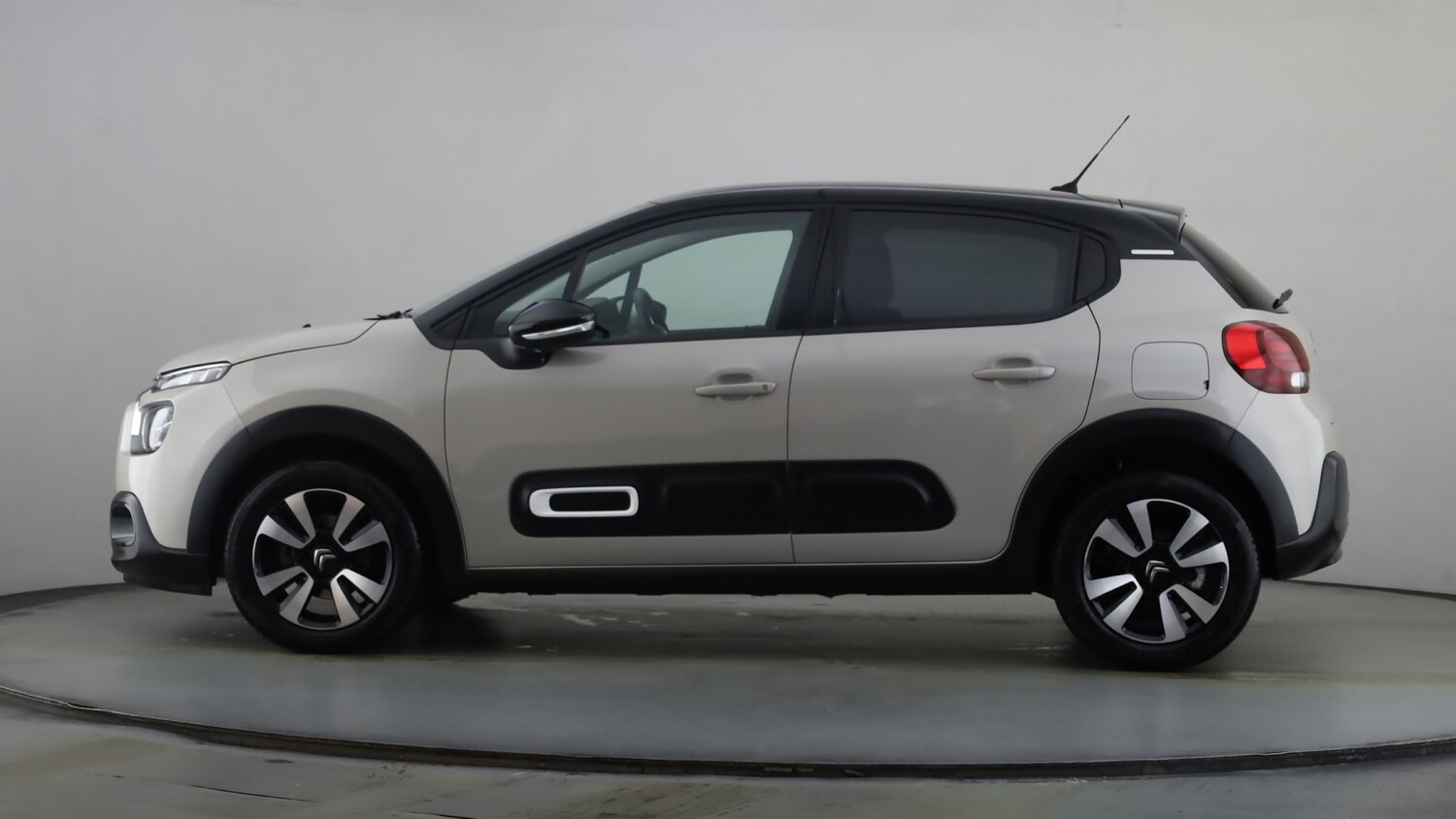 Used Citroen C3 2023 for sale - 76419729: Photo 14