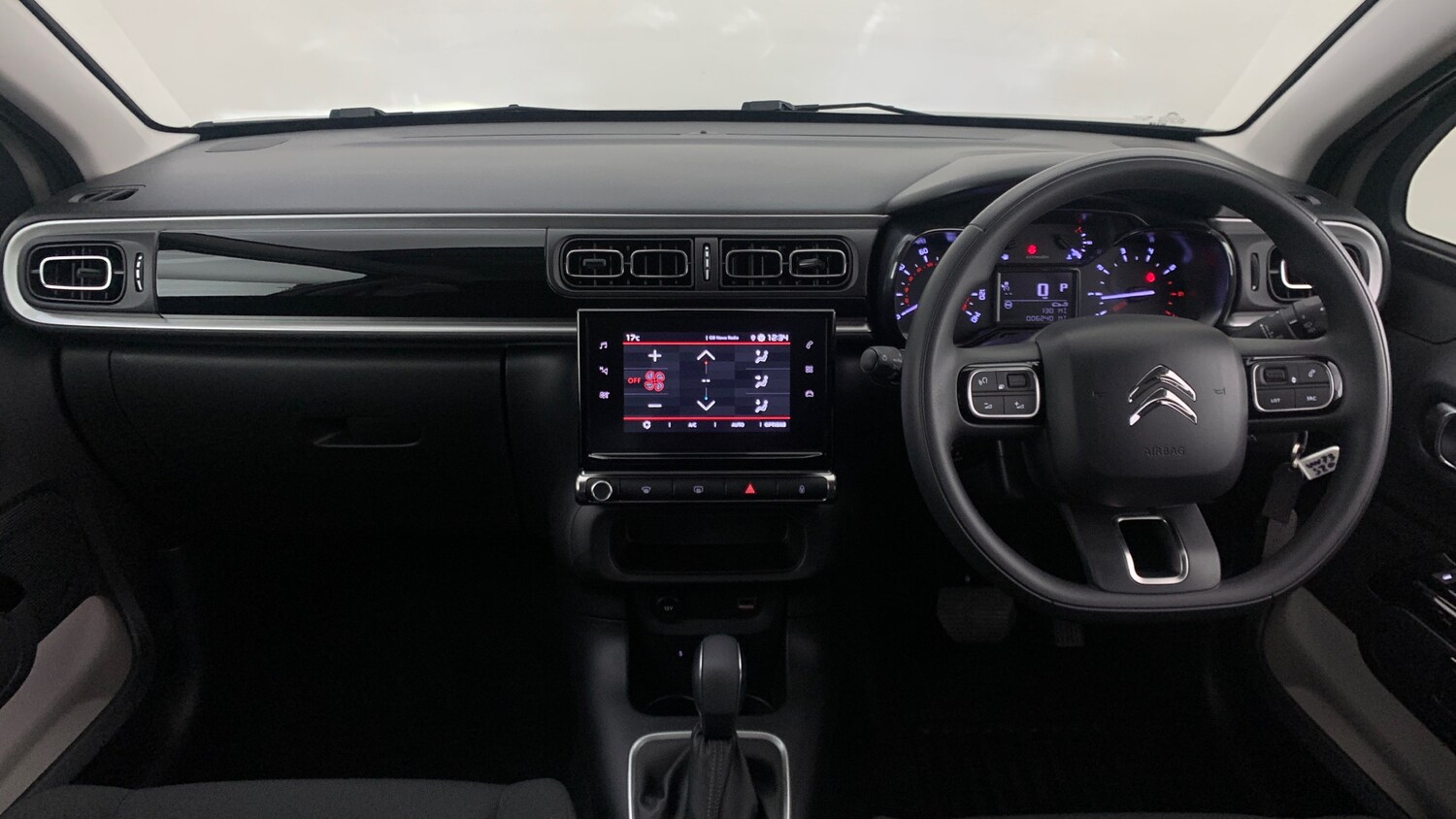 Used Citroen C3 2023 for sale - 76419729: Photo 9