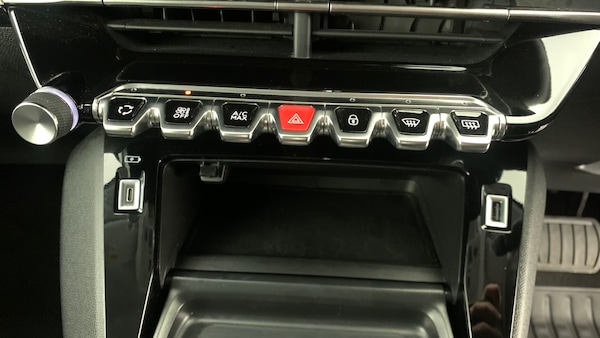 Used Peugeot 208 2024 for sale - 70798996: Photo 29
