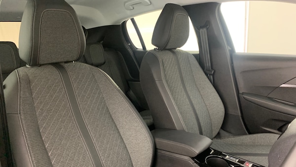 Used Peugeot 208 2024 for sale - 70798996: Photo 37