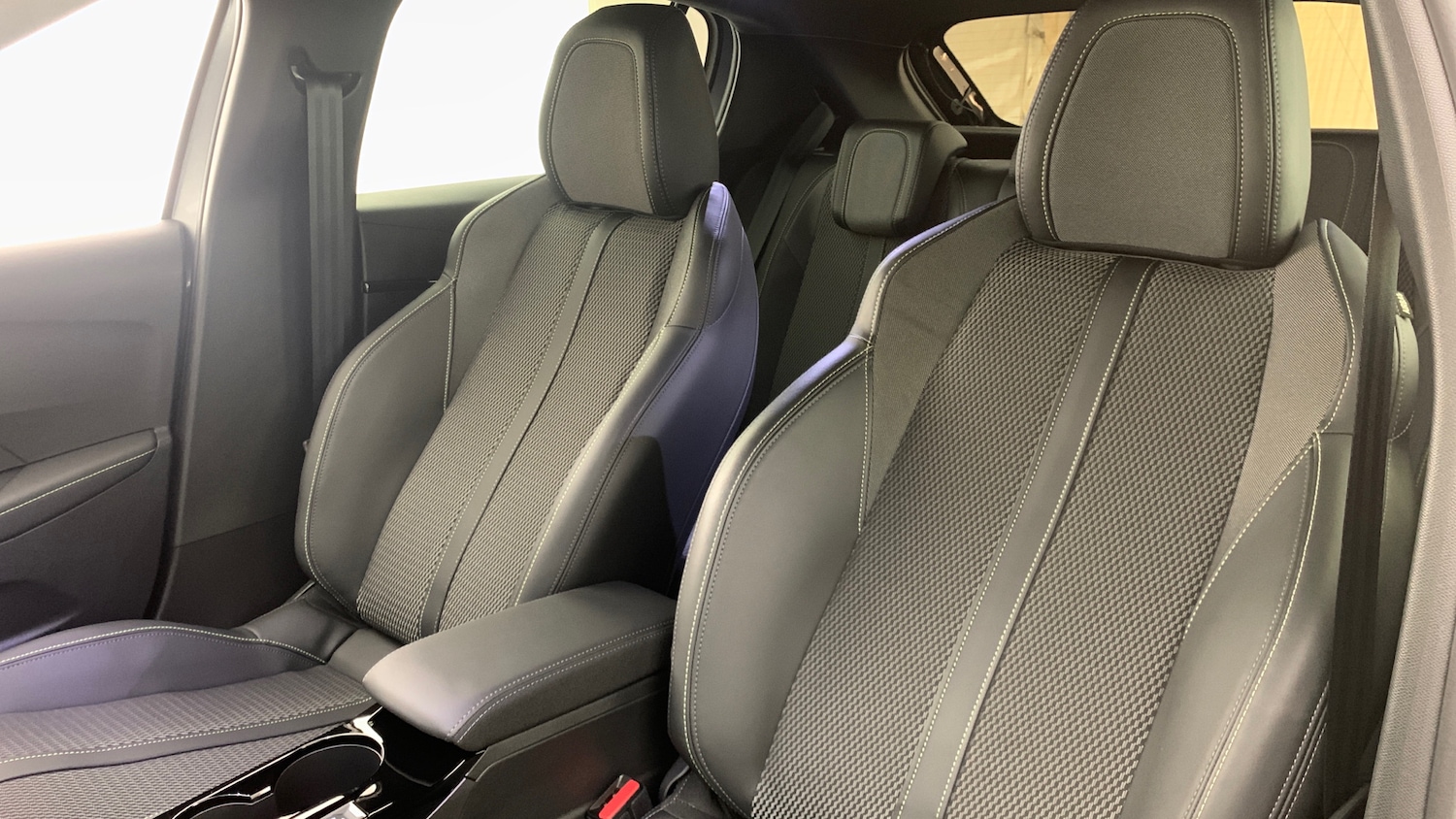 Used Peugeot 208 2025 for sale - 76690701: Photo 49