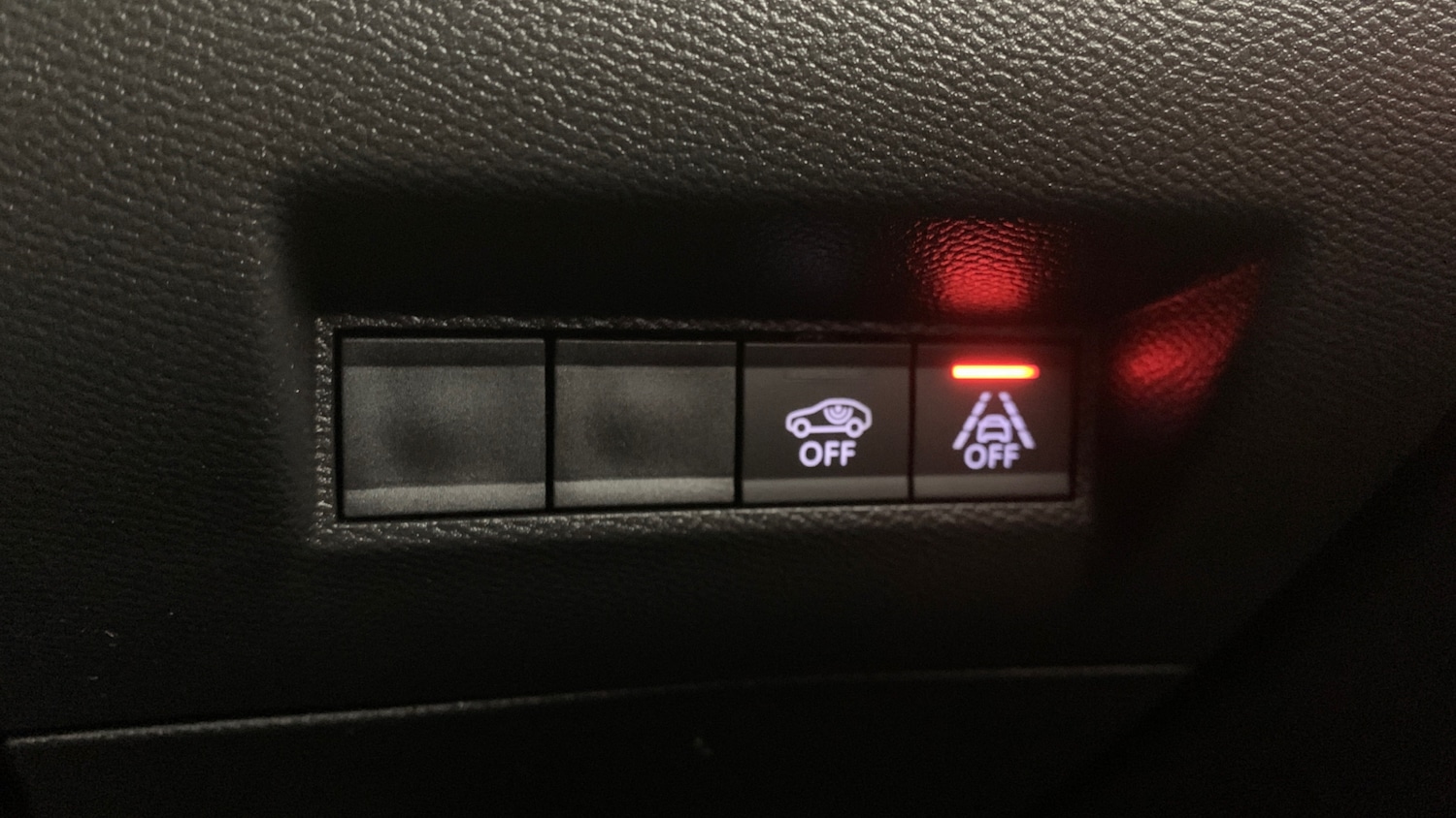 Used Peugeot 2008 2021 for sale - 76433842: Photo 20