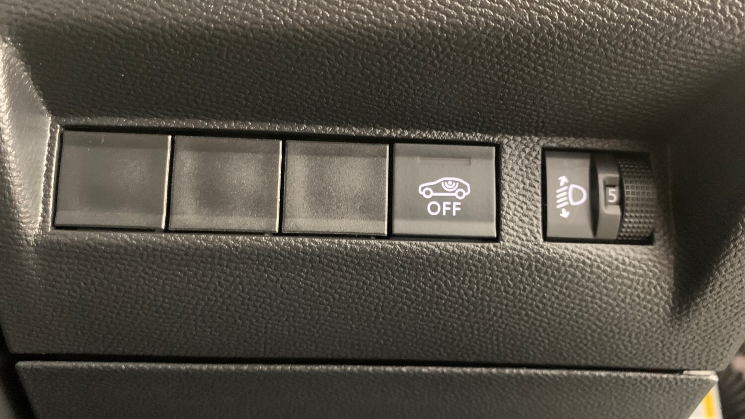 Used Peugeot 2008 2024 for sale - 76441683: Photo 20