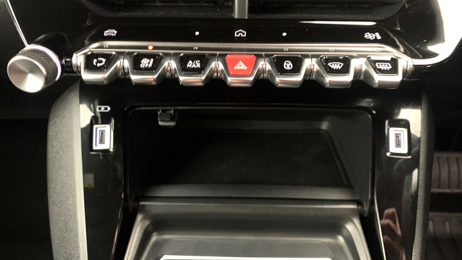 Used Peugeot 2008 2024 for sale - 76441683: Photo 30