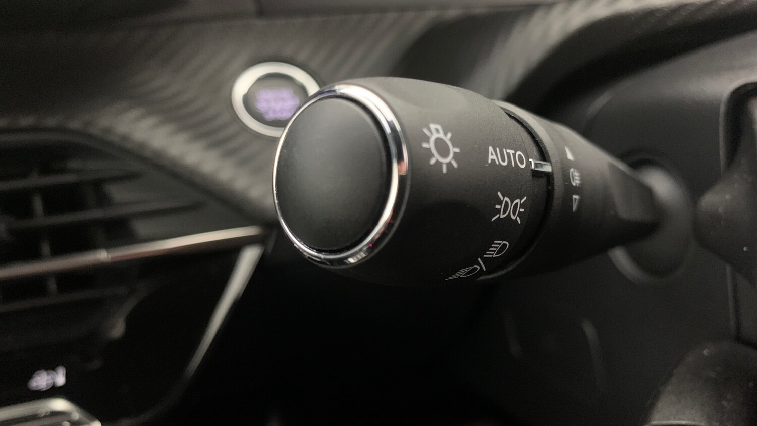 Used Peugeot 2008 2024 for sale - 76441683: Photo 35