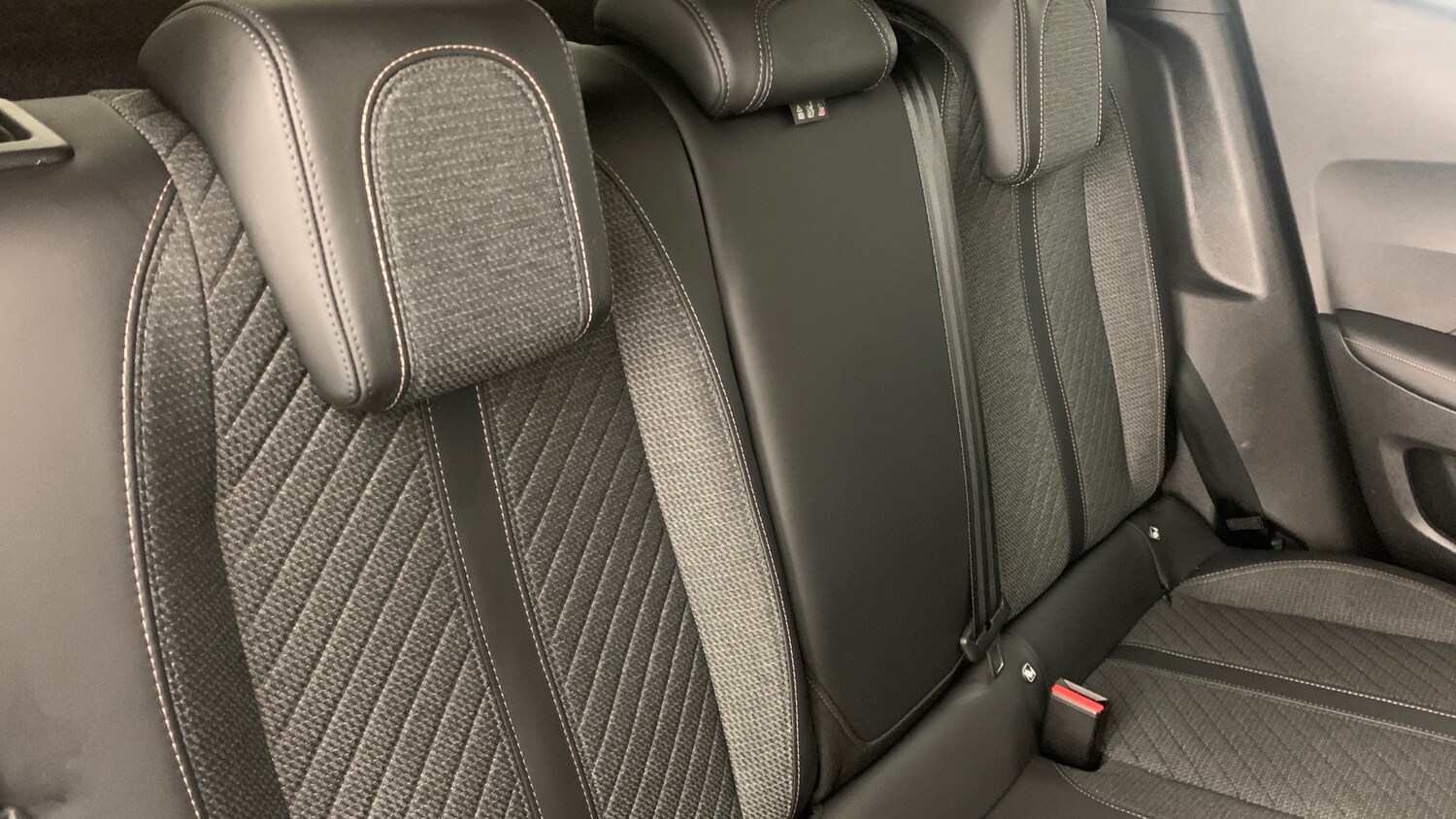 Used Peugeot 2008 2024 for sale - 76441683: Photo 7