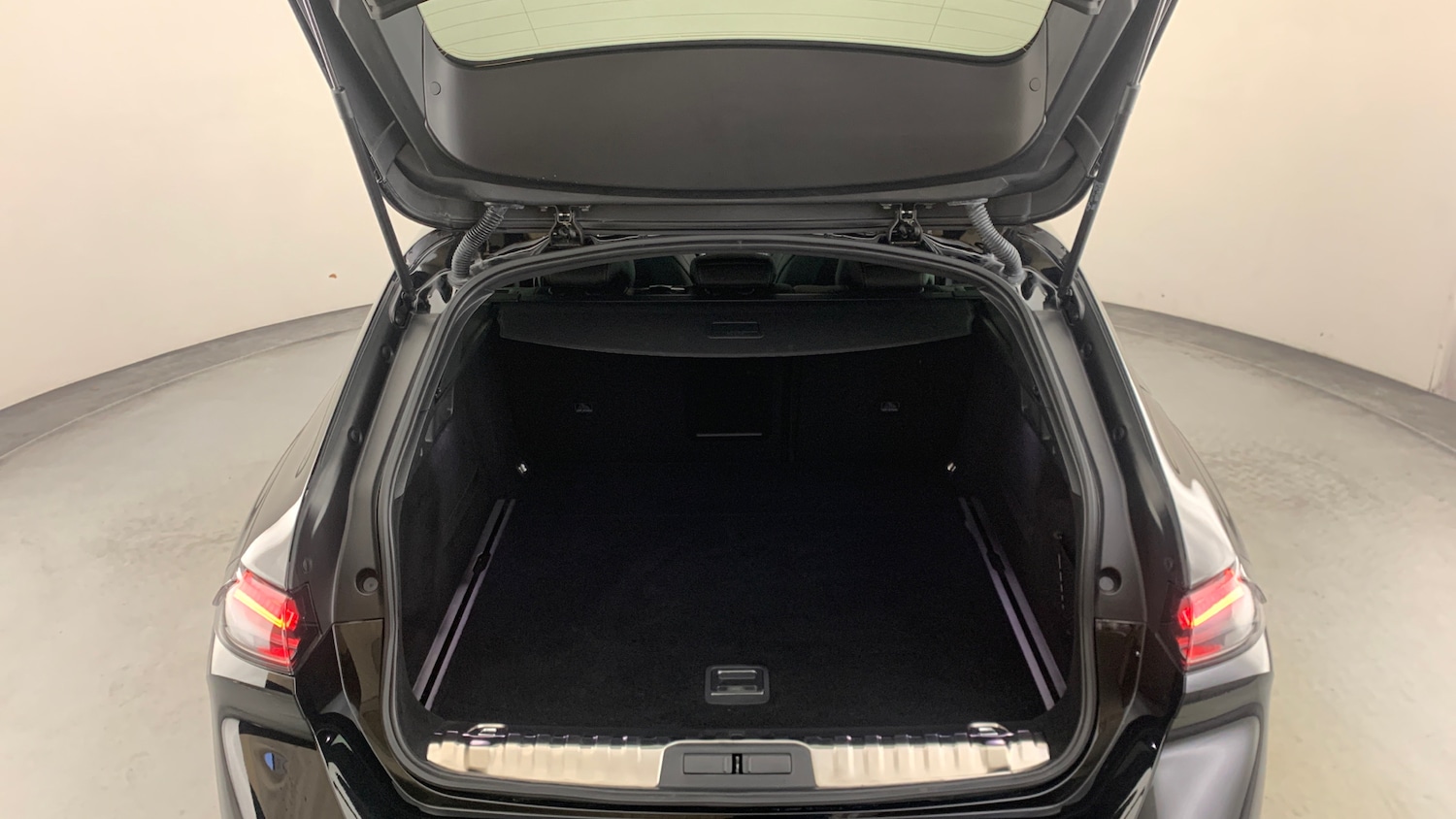 Used Peugeot 508 SW 2024 for sale - 76327680: Photo 5