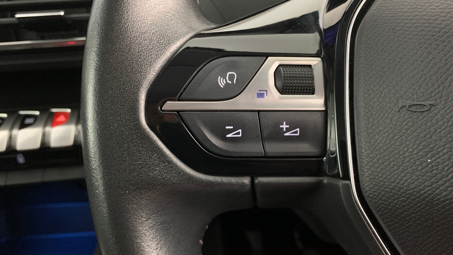 Used Peugeot 3008 2022 for sale - 76296636: Photo 19